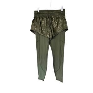 Athleta Green Animal Print Athleisure Rainier 2‎ in 1 Tight Leggings Size Small